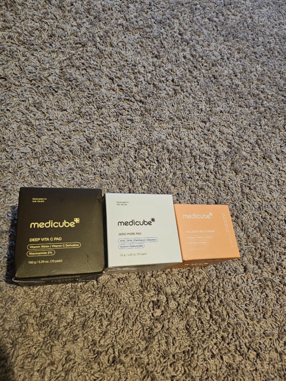 Set of Medicube Facial pads and moisturizer